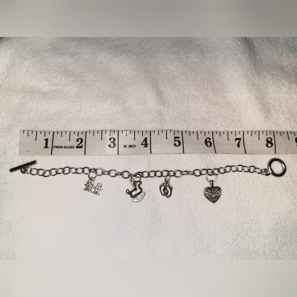 Mom Charm Bracelet - Picture 3 of 3